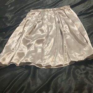 White House Black Market Gold Shimmery Size 0 Skirt.